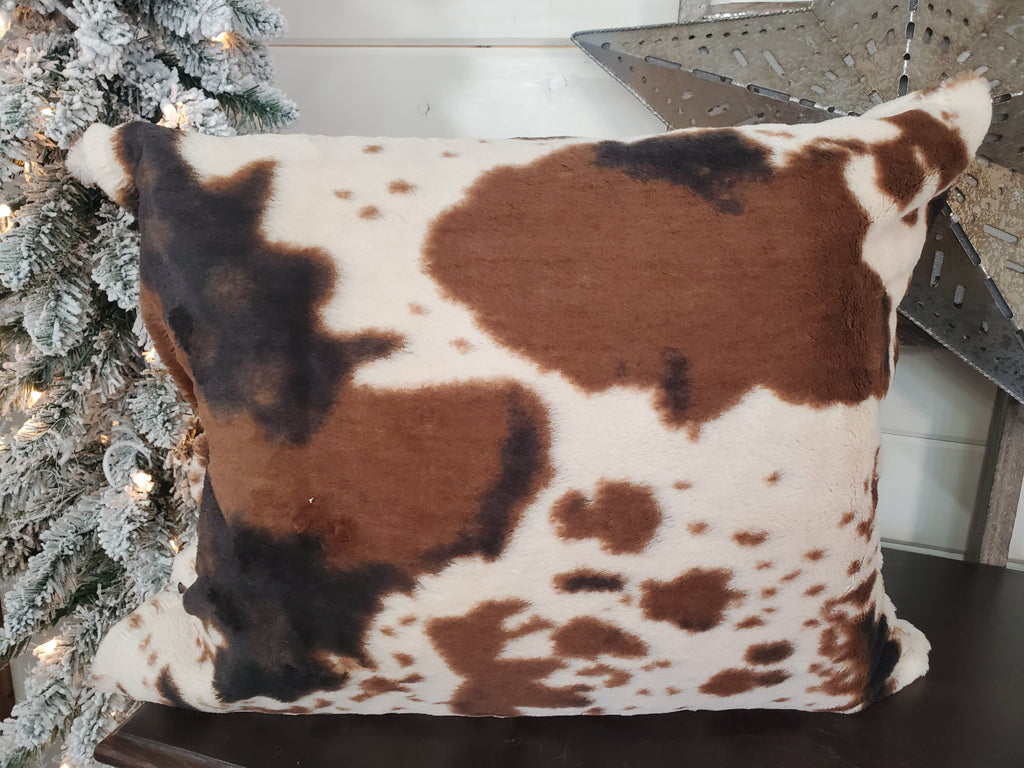 Pillowcase - Cow minky - DBC Boutique