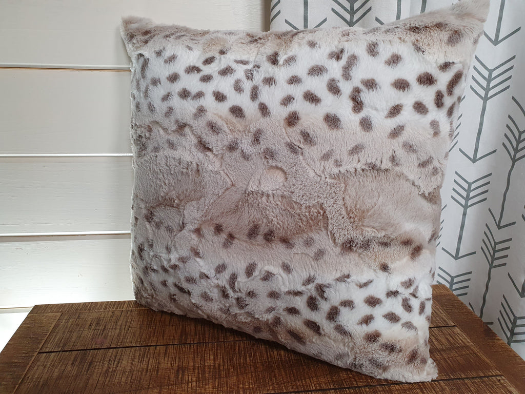 18" Pillow Cover - Lynx Minky - DBC Boutique
